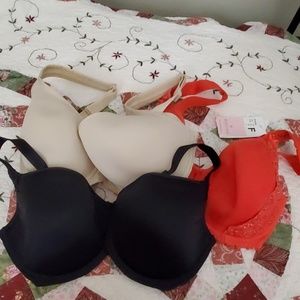New without tags Anita 34F seamless bras
